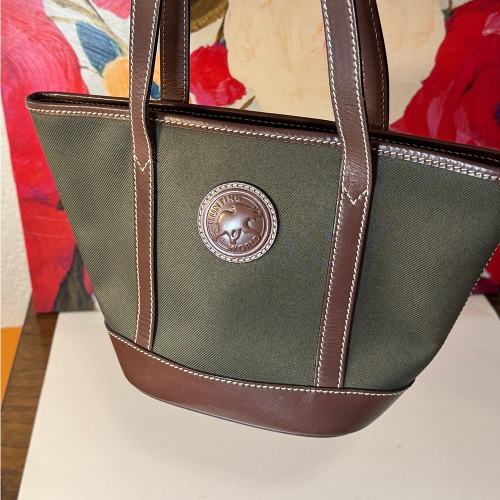 Hunting world Olive and Chocolate Tote - Picture 6 of 15
